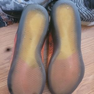 Kobe 11 low men's basketball shoes size 14, used